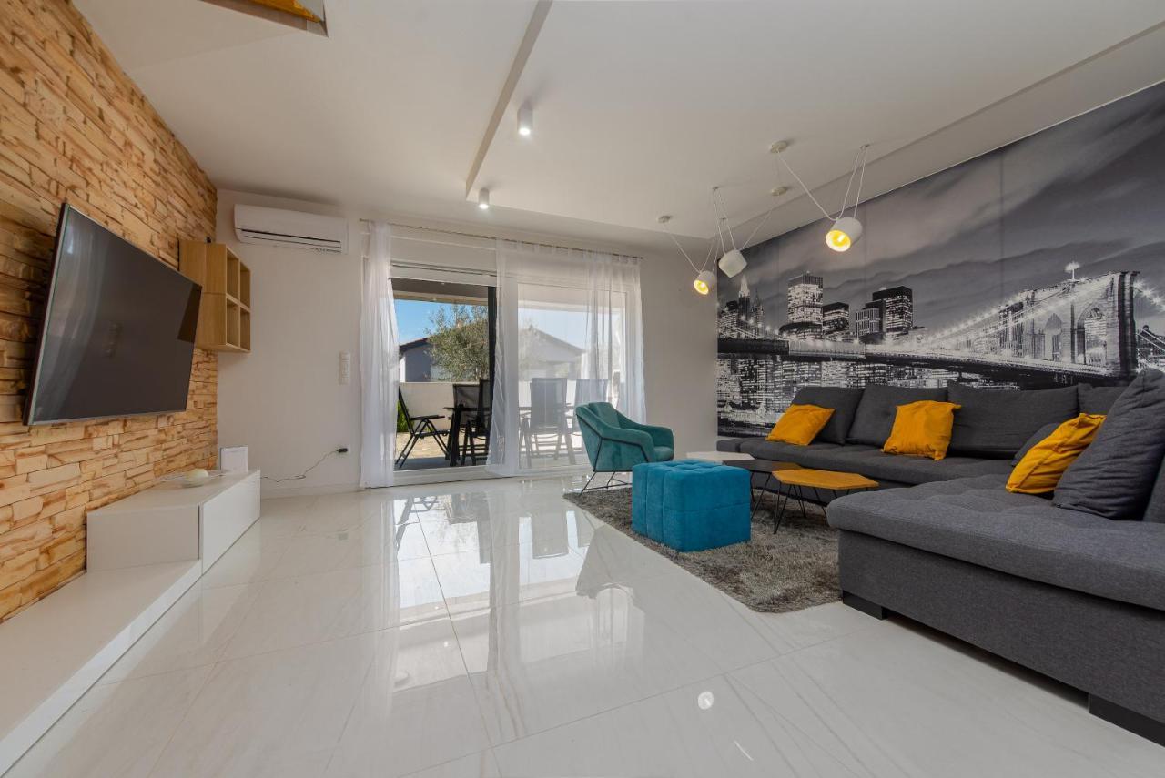 Villa Elite Вир Экстерьер фото